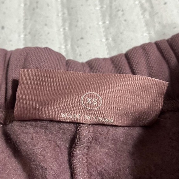 Rare Beauty Mauve Joggers - Picture 3 of 4